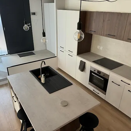 Elegante Maison De Renovee