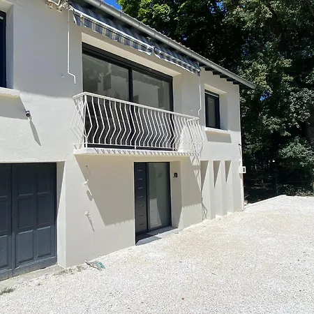 Vakantiehuis Elegante Maison De Renovee